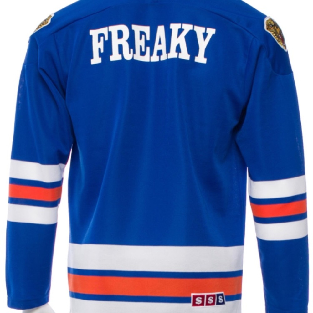 Supreme jersey never worn size M. Freaky colab